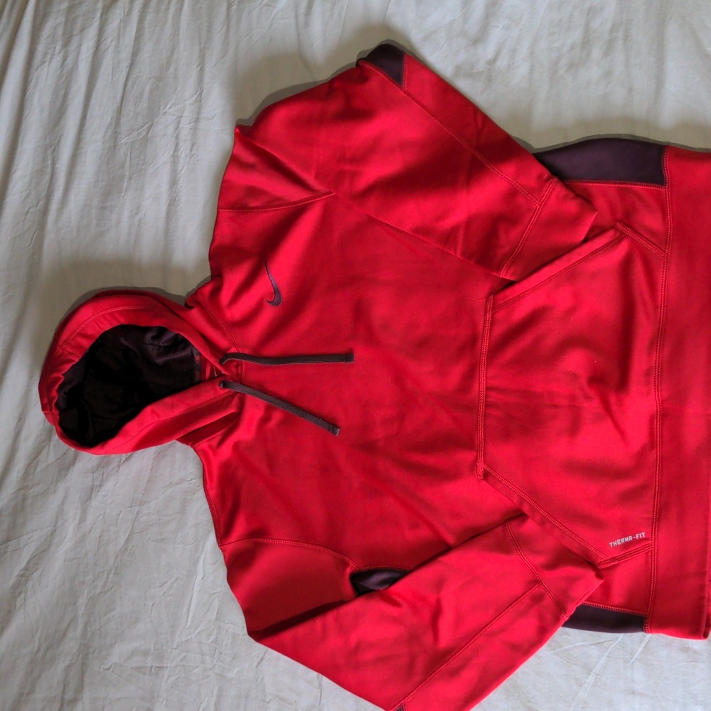 Nike Therma-fit sweatshirt